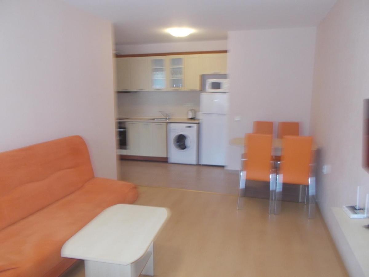 Private Apartment 49 In Prestige Fort Beach Hotel Sveti Vlas Exterior photo